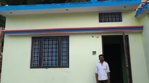 How is Pradhan Mantri Awas Yojana Transforming Lives in Chamoli?