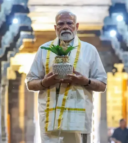 प्रधानमंत्री मोदी का तमिलनाडु के ऐतिहासिक चोलपुरम मंदिर में दौरा, स्थानीय लोग हुए भावुक