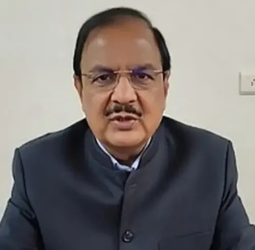 क्या प्रधानमंत्री मोदी के नेतृत्व में राष्ट्र सुरक्षित है? - महेश शर्मा