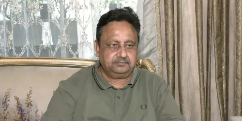 मोदी के जनसेवा के 25 वर्ष: दिल्ली के मंत्रियों ने बताया ऐतिहासिक, पहली बार किसी नेता ने पूरा किया यह सफर