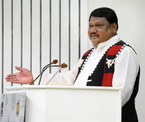 प्रधानमंत्री मोदी ने केंद्रीय मंत्री जुएल ओराम को जन्मदिन की बधाई दी, जनजातीय सशक्तिकरण की सराहना की