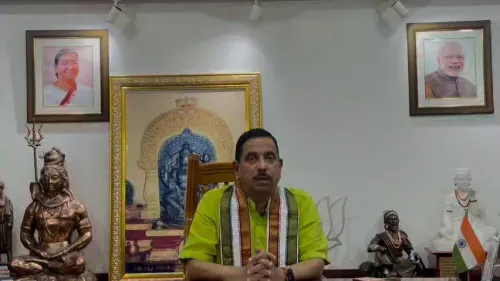 Pralhad Joshi extends Vijayadashami wishes, honours Shami tree tradition