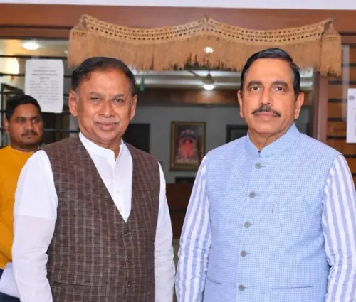 Pralhad Joshi hails BJP's S.V. Sankanoor leading KLC West Graduates seat