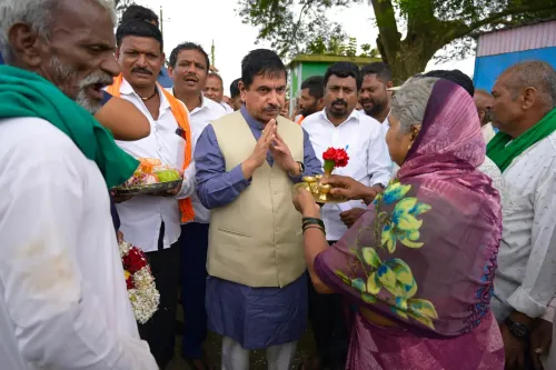 Pralhad Joshi Reviews ₹63 Cr CRIF Road Works in Dharwad