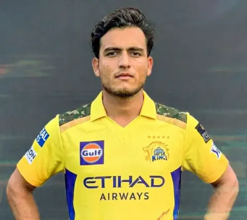 क्या प्रशांत वीर को आईपीएल 2026 की नीलामी में मिली रिकॉर्ड कीमत से अमेठी में जश्न का माहौल है?