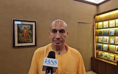 Prayers Across 1,100 Temples for Hindu Minorities in Bangladesh; ISKCON Ban Rejection by HC Sparks New Optimism
