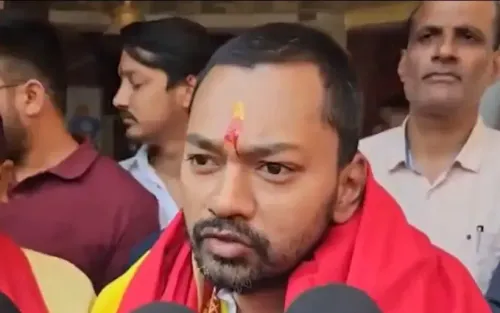 'Nishant Kumar Prays for Bihar's Growth at Gardanibagh Kali Temple'
