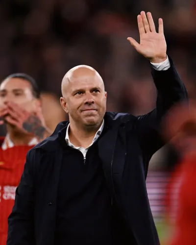 Premier League: Arne Slot Emphasizes Smart Aggression Ahead of First Merseyside Derby