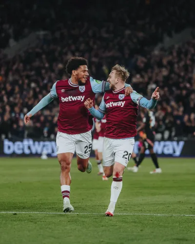 Premier League: West Ham Secures Consecutive Victories Against Leicester