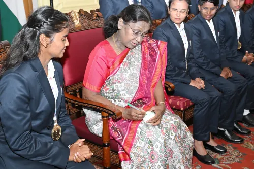 Did President Droupadi Murmu Celebrate the Blind Women’s T20 World Cup Victors?