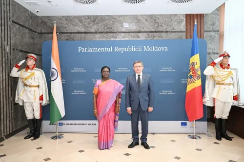 President Murmu meets Moldova Parliament Speaker in historic first visit