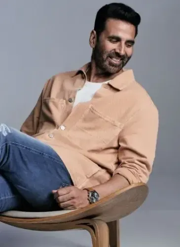 Akshay Kumar Expresses Pride for Niece Simar Bhatia Ahead of 'Ikkis' Premiere