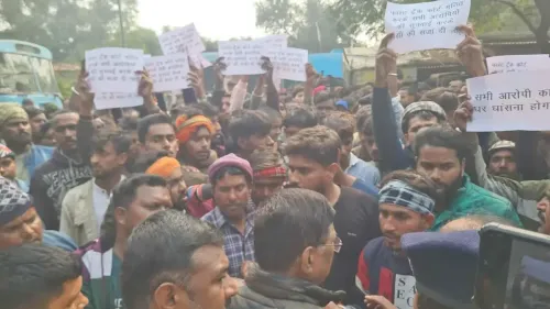 Public Fury Erupts in Giridih, Jharkhand Over Gruesome Murder, Police Station Surrounded