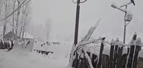 क्या पुंछ में खराब मौसम को लेकर पुलिस सतर्क है, 24×7 हेल्पलाइन नंबर जारी किया गया?