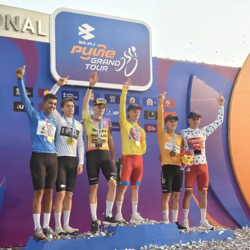 Who triumphed in Stage 1 of the Pune Grand Tour 2026?