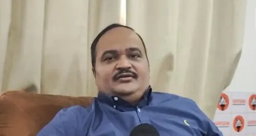 पिंपरी-चिंचवड जहरीली शराब कांड: 13 मौतें, शिवसेना (UBT) के आनंद दुबे बोले — महाराष्ट्र में कानून व्यवस्था ध्वस्त