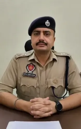 भवानीगढ़ पथराव: पुलिस का बड़ा एक्शन, 10 से अधिक संदिग्ध हिरासत में — छापेमारी जारी
