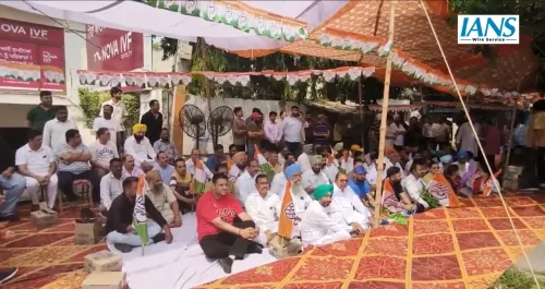 Punjab Congress Demonstrates Against ED Chargesheet Targeting Sonia and Rahul