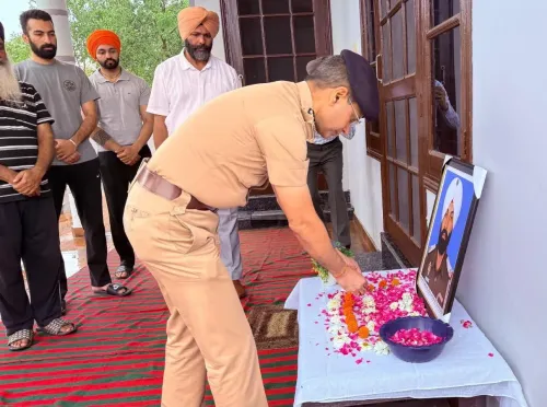 शहीद एएसआई जोगा सिंह को डीजीपी गौरव यादव की श्रद्धांजलि, परिवार को सरकारी मदद व न्याय का आश्वासन