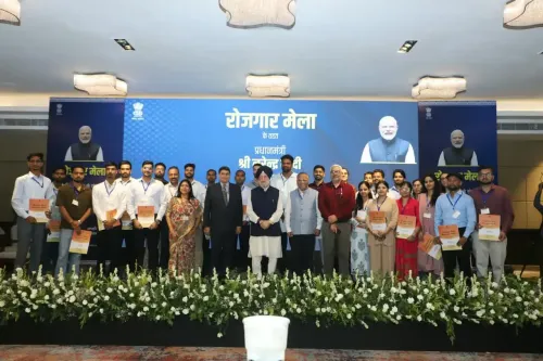 अकाली दल-BJP गठबंधन पर हरदीप पुरी का संकेत: 'बराबरी के आधार पर होगा', पुरानी 22 सीटों वाली शर्त नहीं मानेंगे