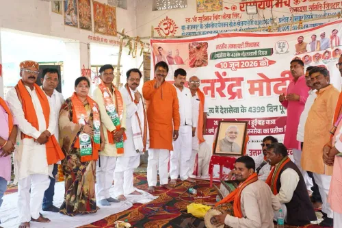 Puri leads prayers in Sonbhadra as Modi marks PM tenure record