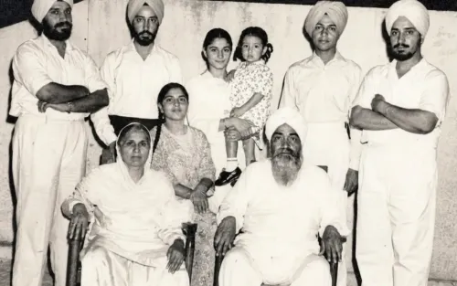 Puri Remembers Partition Horrors, Shares Family's Story