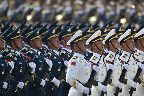 क्या 'सैन्य सुदृढ़ीकरण पर शी चिनफिंग के विचार का परिचय' पाठ्यपुस्तक प्रकाशित और वितरित हुई?