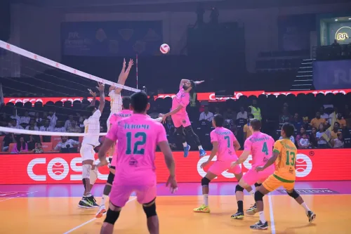 How Did Chennai Blitz Overcome Ahmedabad Defenders in a Five-Set Thriller?