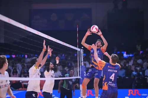 Did Mumbai Meteors Secure Their Final Spot with a Commanding Win over Goa Guardians?