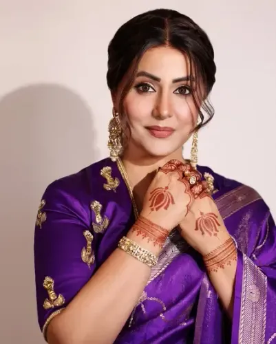 दिलवालों को हिना खान का मैसेज, 'फूल देने वाला नहीं, फूलों की तरह रखने वाला ढूंढो'