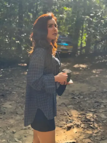 Did Raashii Khanna Just Share BTS Clips from the Set of Pawan Kalyan's 'Ustaad Bhagat Singh'?