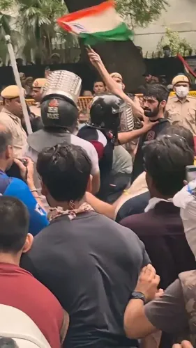 Rahul Gandhi Demands SC-Monitored Probe Into Student Brutalities