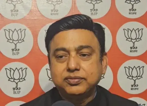 क्या राहुल गांधी के कदमों से कांग्रेस का सफाया हो गया है?