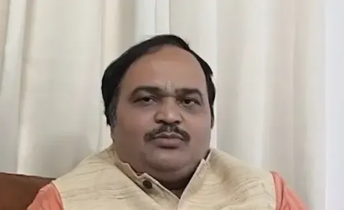 शिवसेना (UBT) नेता आनंद दुबे ने 'छात्रों की गूंज' में कॉमेडियन की आपत्तिजनक टिप्पणी पर उठाए सवाल