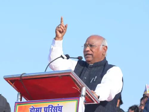 Kharge Defends Caste Census: Rahul Gandhi's Mission to Unite India