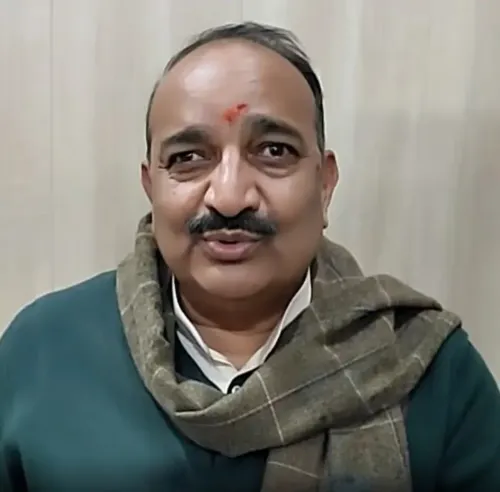 क्या राहुल गांधी राजनीतिक रूप से गरीब और बेरोजगार हैं? दिनेश प्रताप सिंह के बयान पर चर्चा