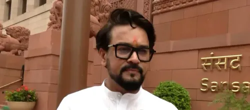 अनुराग ठाकुर का राहुल गांधी पर हमला: 'सबसे बड़े उत्पाती', पेपर लीक और छात्र राजनीति पर तीखे सवाल