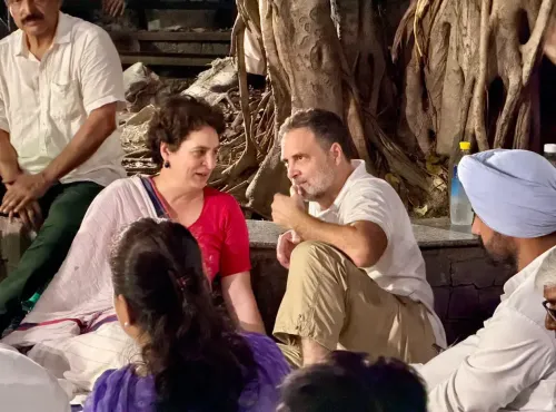 Rahul, Priyanka Gandhi booked for forcibly entering Akashvani Bhawan