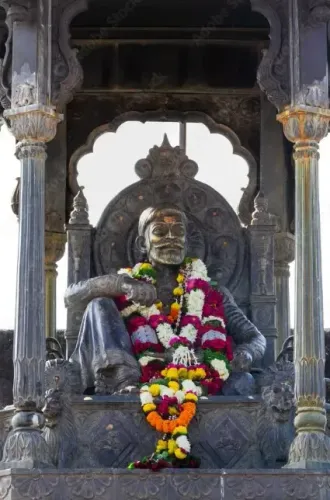 रायगड किला: छत्रपति शिवाजी महाराज की वीरता और इतिहास का प्रतीक