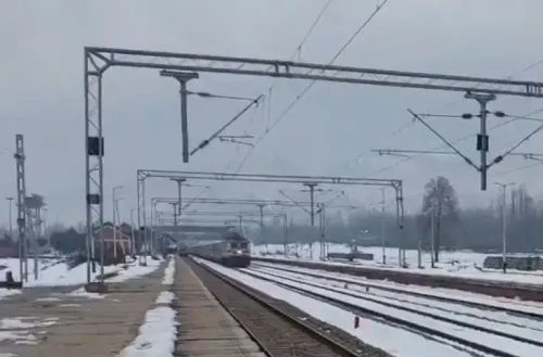 Railway Achievement: 18-Coach Trial Run on Katra-Budgam Line in J&K