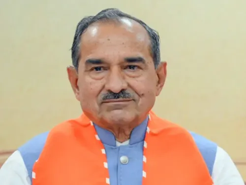 Rajasthan BJP Leader Rathore Criticizes Gehlot, Points Out Congress' Dynastic Politics