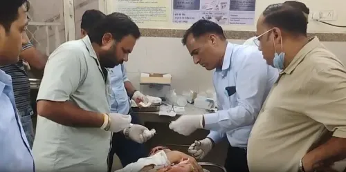 राजस्थान: टोंक में NH-52 पर श्रद्धालुओं की बस ट्रक से टकराई, 22 घायल, चालक की हालत गंभीर