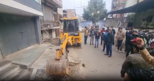 क्या चौमूं में पत्थरबाजी की घटना के बाद प्रशासन ने बुलडोजर एक्शन लिया?