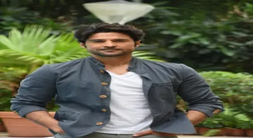 Rajeev Khandelwal recalls father's 2005 heart attack: 'I didn't know what to do'