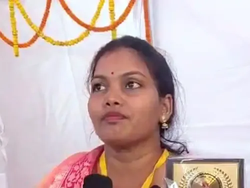 क्या उपराष्ट्रपति ने राजनांदगांव में लखपति दीदियों को सम्मानित किया?