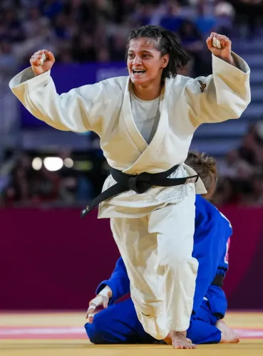 Rajnath Singh hails Asmita Dey's CWG 2026 judo gold