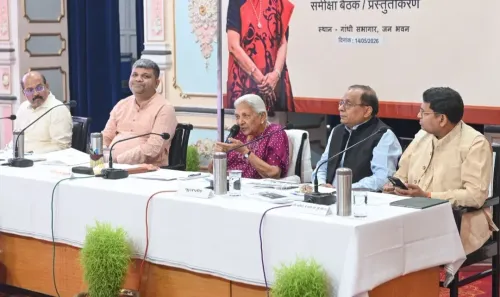 राज्यपाल आनंदीबेन पटेल का निर्देश: विश्वविद्यालय बनें शोध और स्टार्टअप के केंद्र
