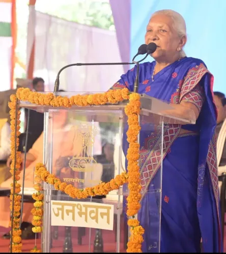 राज्यपाल ने बच्चों के गुणवत्तापूर्ण शिक्षा हेतु नामांकन बढ़ाने पर दिया जोर