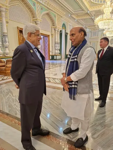 राजनाथ सिंह ने दुशांबे में ताजिकिस्तानी PM और ईरानी उपराष्ट्रपति से की अलग-अलग मुलाकात