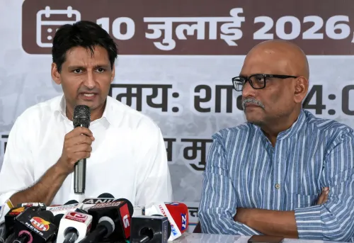 राम मंदिर चढ़ावा विवाद: कांग्रेस ने ट्रस्ट भंग कर सुप्रीम कोर्ट निगरानी में जांच की मांग उठाई